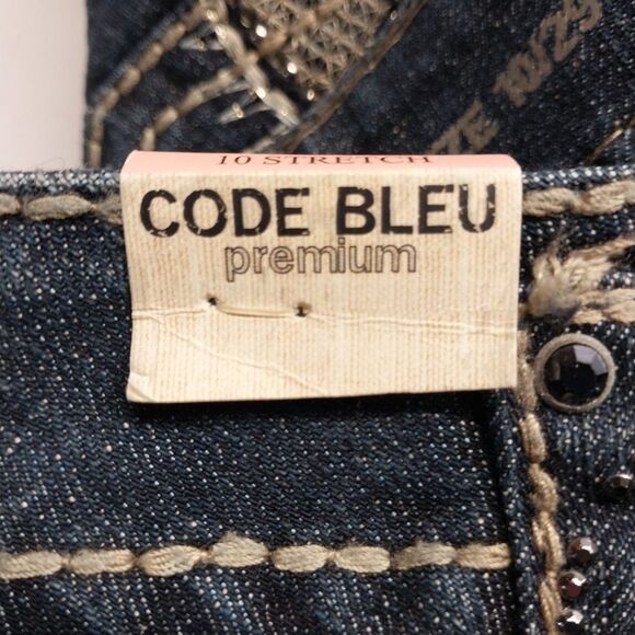 Code Bleu Capri Cropped Jeans 10 Embroidered Embellished Y2K Boho Glam Western - Picture 12 of 16